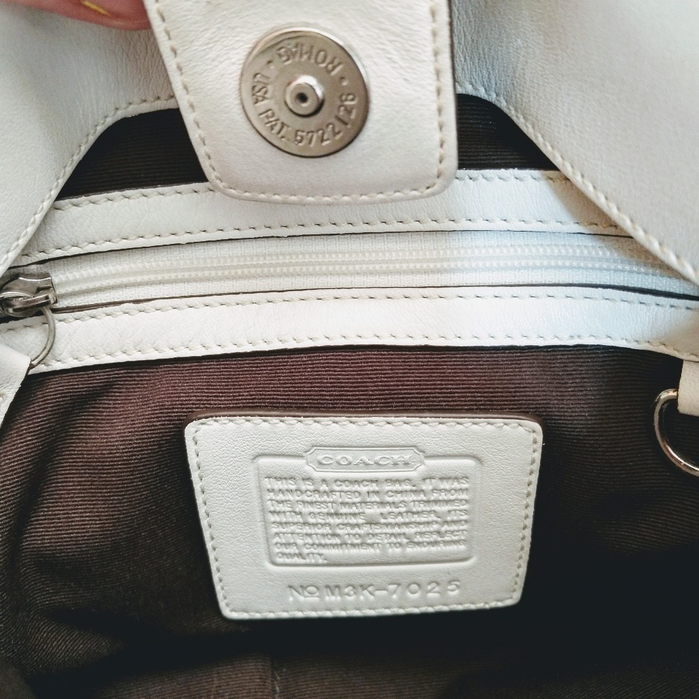 Authentic Coach 👜 - Picture 5 of 6